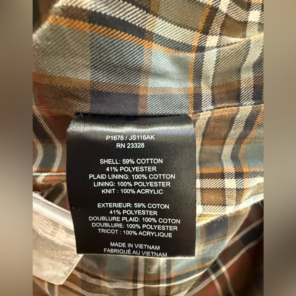 Pendleton. Vintage Forest Green Medium Weight Raincoat. Size XS. - Picture 6 of 16